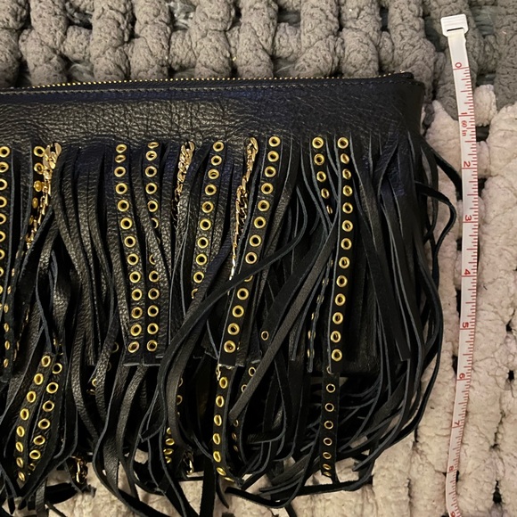 NWOT Banana Republic Black and Gold studded fringe clutch/wristlet bag 🖤 - Picture 6 of 7